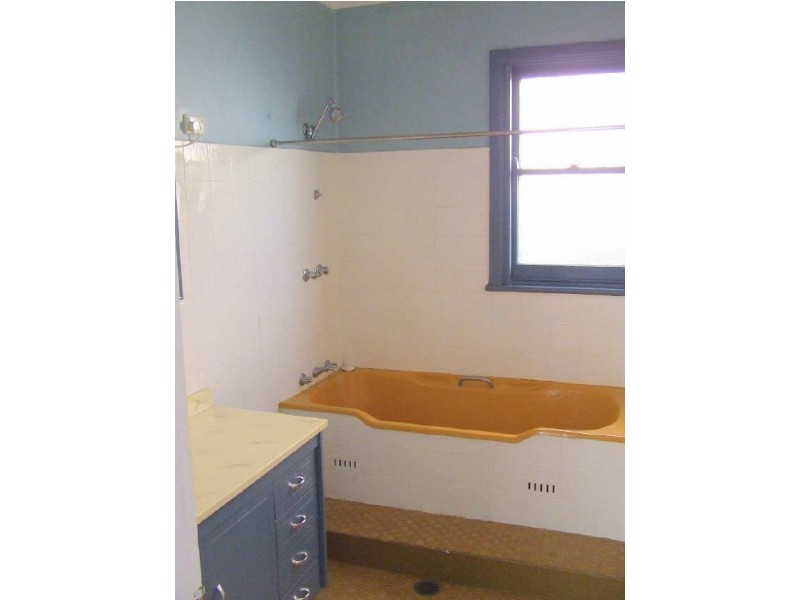 90 Robsons Road, Keiraville NSW 2500