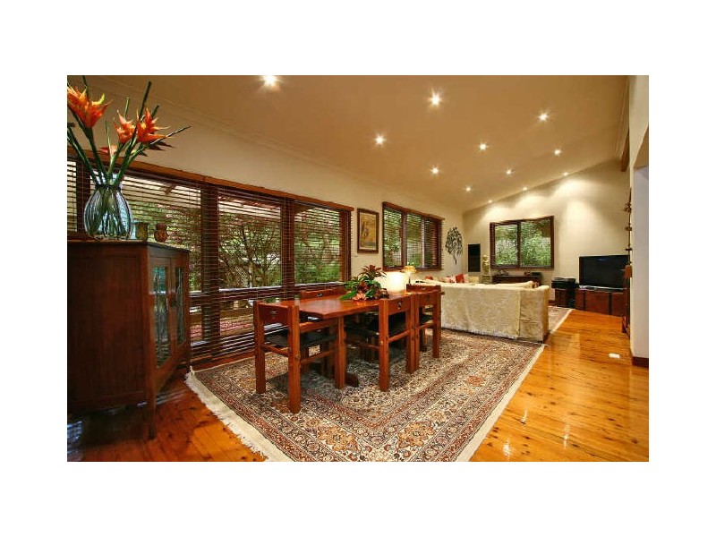 317 Cordeaux Road, Mount Kembla NSW 2526