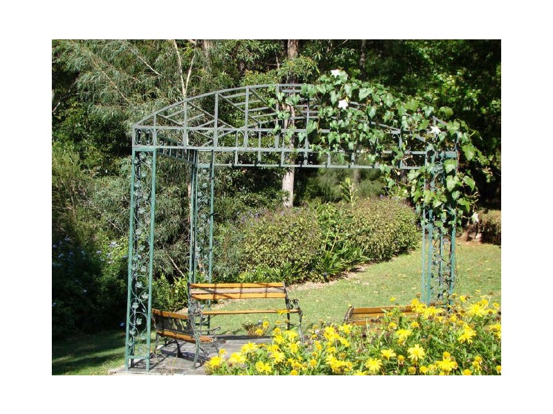 317 Cordeaux Road, Mount Kembla NSW 2526