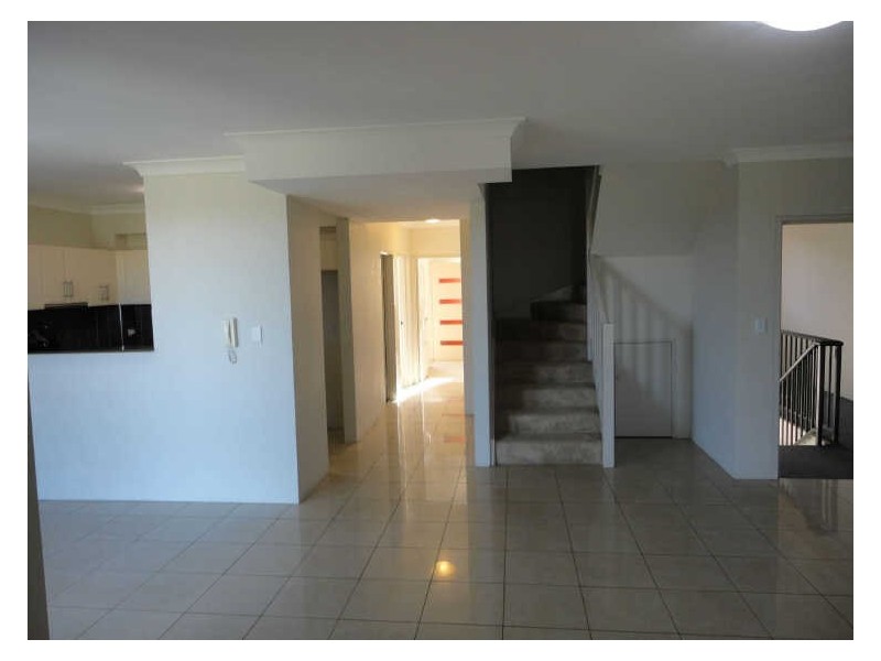 21/5-7 Princes Highway, Figtree NSW 2525