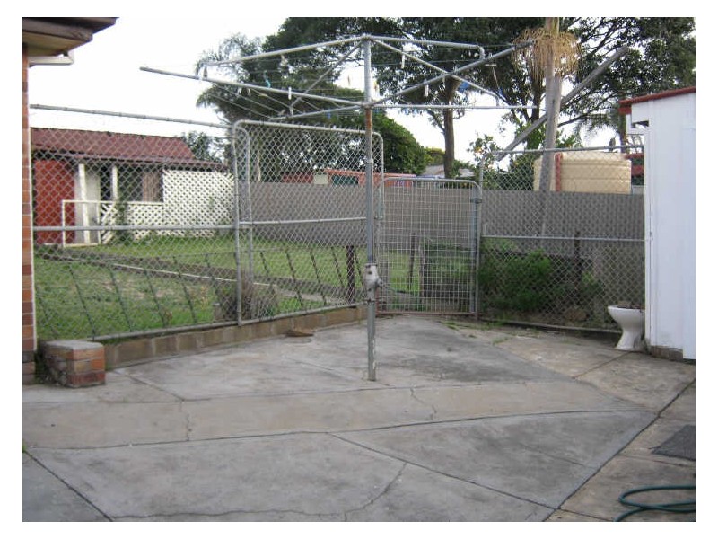 107 & 109 The Avenue, Figtree NSW 2525