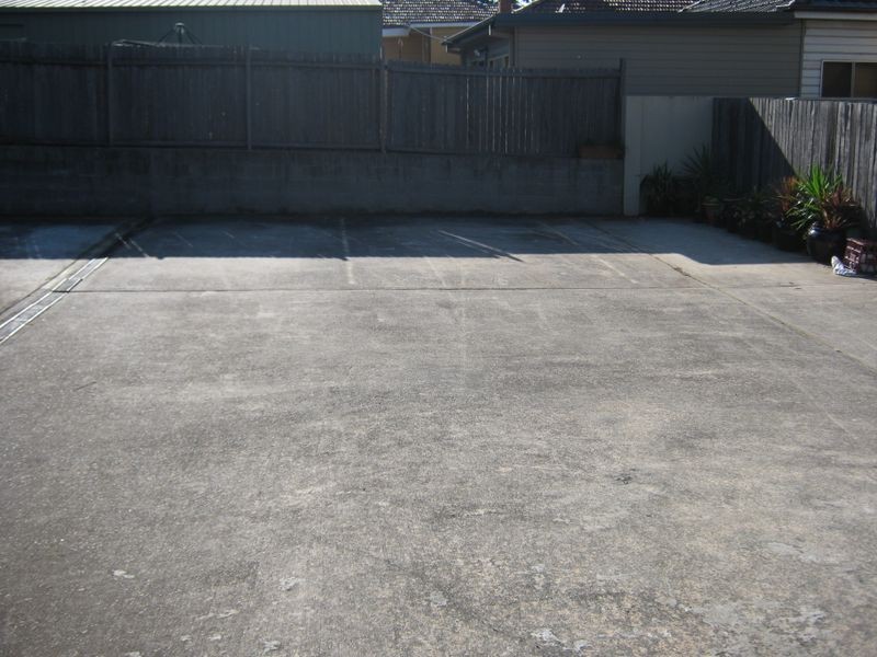 1/248 Gladstone Avenue, Coniston NSW 2500