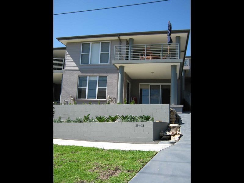 2/21-23 Hospital Road, Bulli NSW 2516