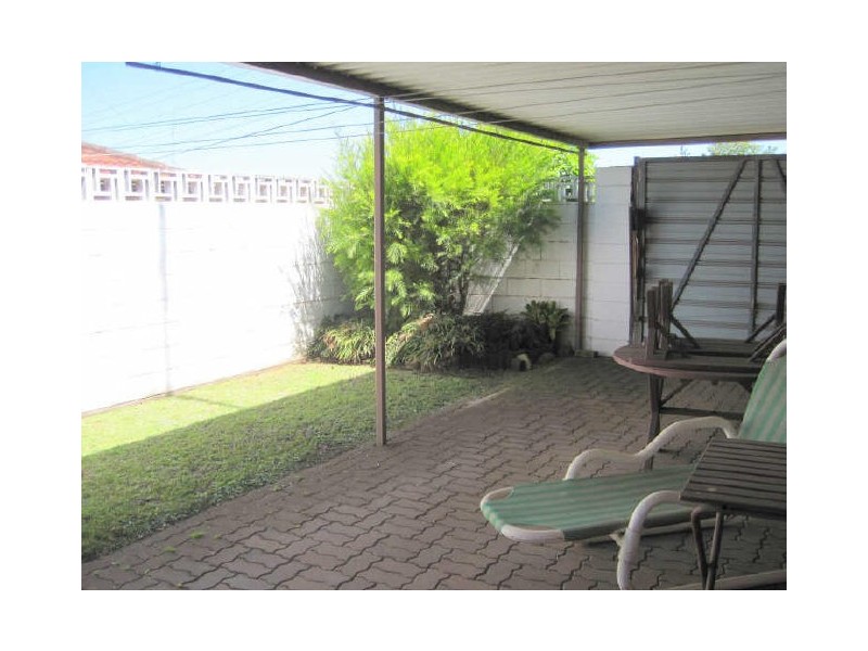 83 Weringa Avenue, Lake Heights NSW 2502