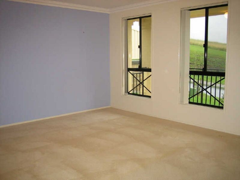 28 Byron Circuit, Flinders NSW 2529