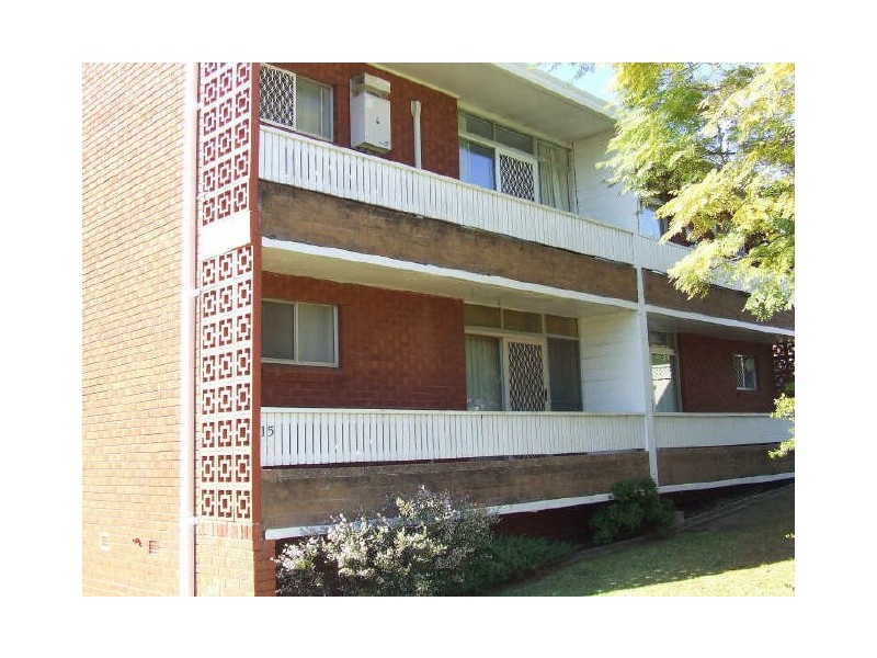 8/15 Hillcrest Street, Wollongong NSW 2500