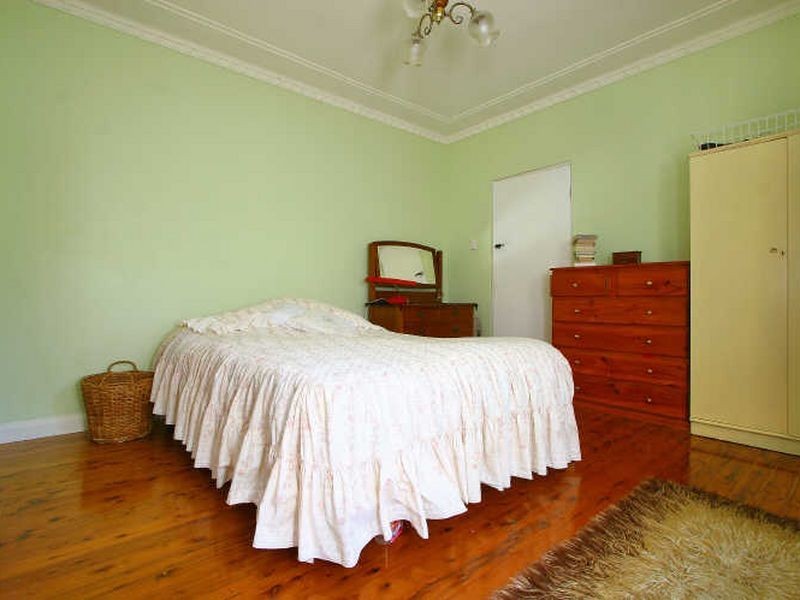 125 Heaslip Street, Mangerton NSW 2500