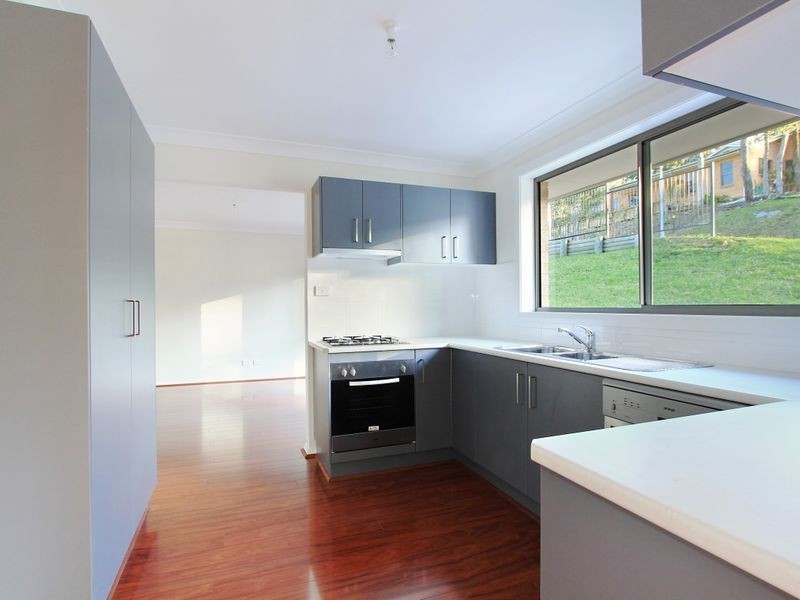 10 Lantarra Place (Off Branch Avenue), Figtree NSW 2525