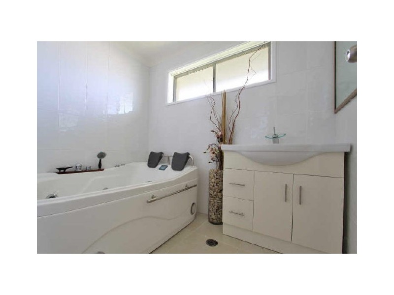 125 Murphys Avenue, Keiraville NSW 2500