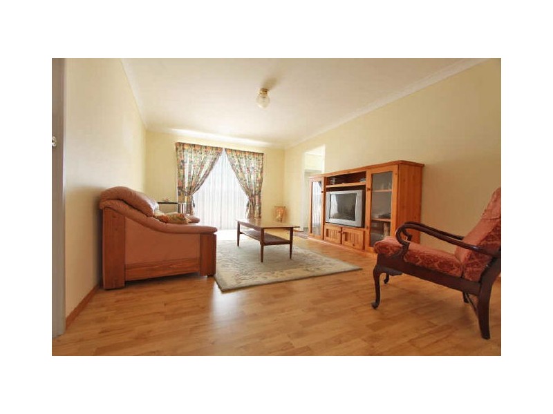 20 Deenyi Close, Cordeaux Heights NSW 2526
