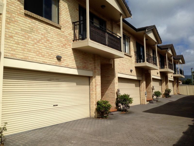 4/4 Denison Street, Wollongong NSW 2500