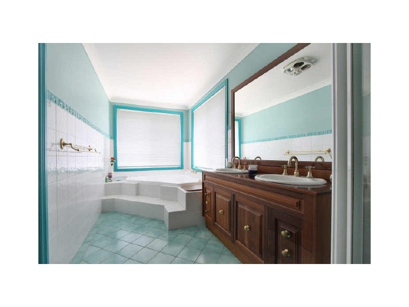 16 Penrose Street, Blackbutt NSW 2529