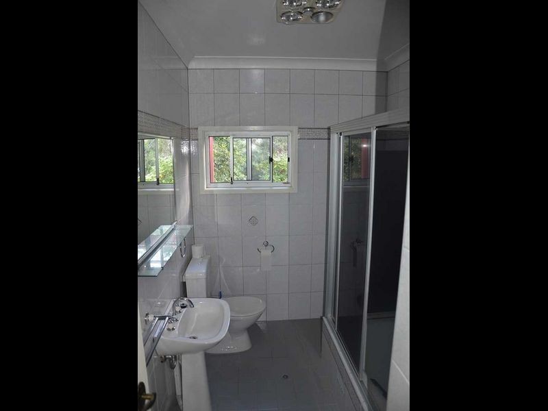 24 Murray Park Road, Figtree NSW 2525