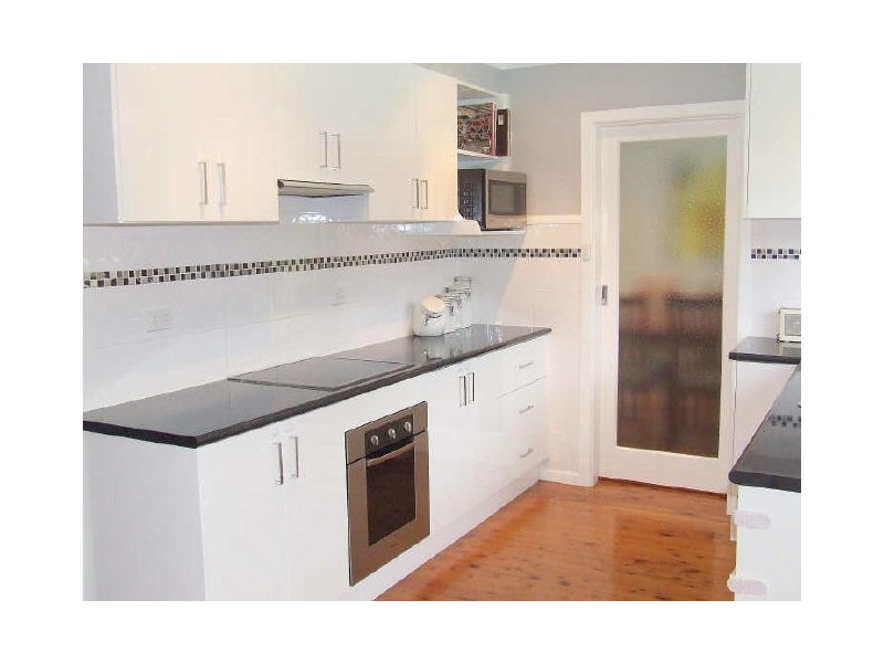 13 Cedar Grove, Keiraville NSW 2500