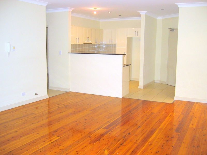 10/12-14 Gladstone Avenue, Wollongong NSW 2500
