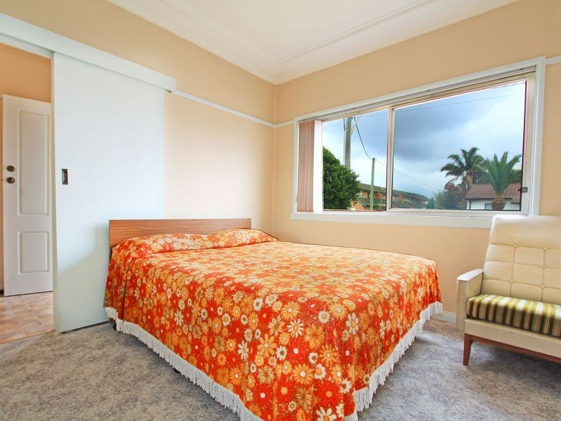 15 Elliotts Road, Fairy Meadow NSW 2519