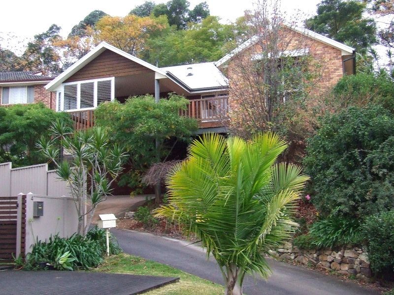 8 Hannah Close, Figtree NSW 2525