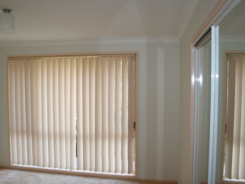 16 Sandalwood Road, Farmborough Heights NSW 2526