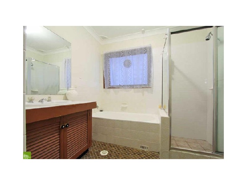 51 O’Donnell Drive, Figtree NSW 2525