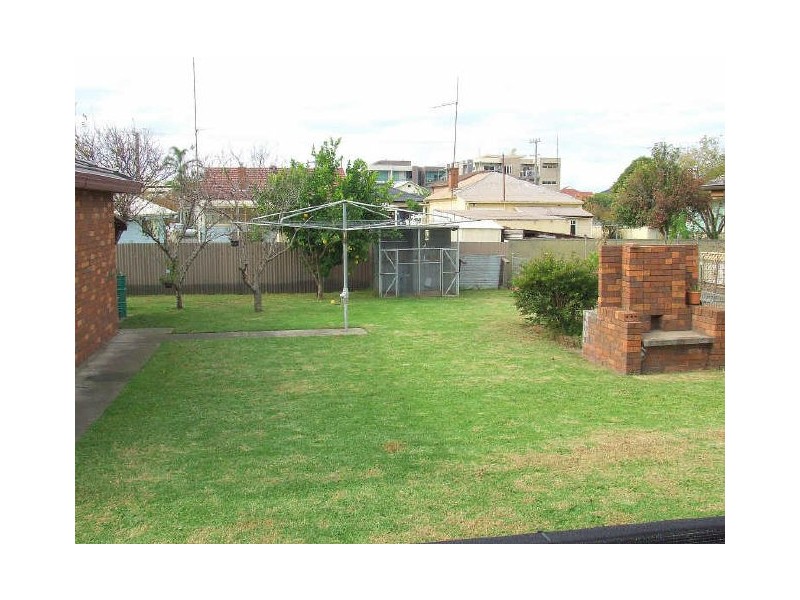 17 Evans Street, Wollongong NSW 2500