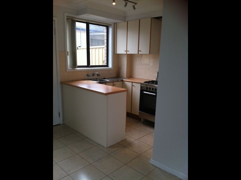 4/1 The Avenue, Bellambi NSW 2518