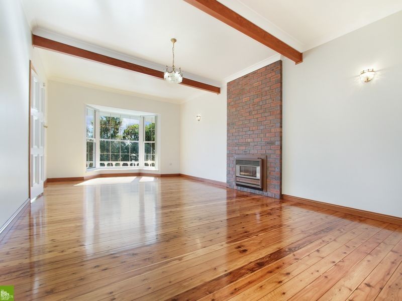 1 Colleen Grove, Mangerton NSW 2500