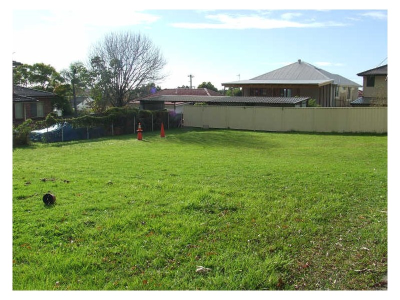 21A Russell Street, Balgownie NSW 2519