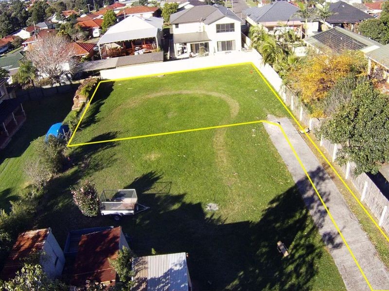 21A Russell Street, Balgownie NSW 2519