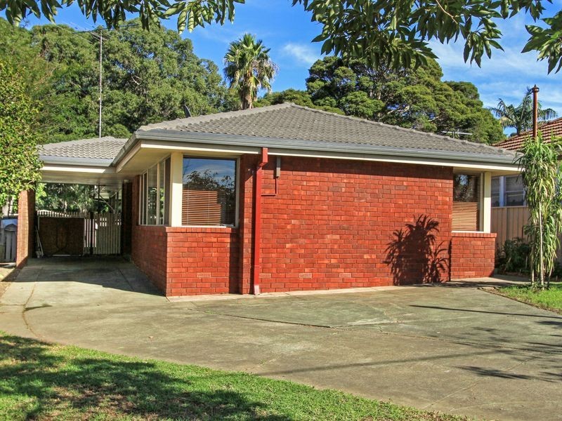 26 Gowan Brae Avenue, Mount Ousley NSW 2519