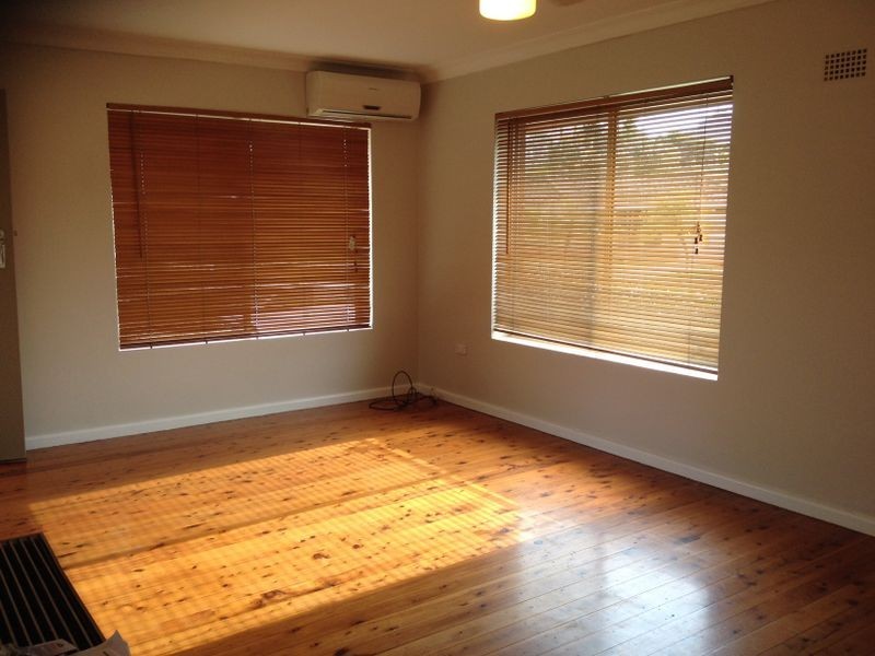 2/1 Cleverdon Cres, Figtree NSW 2525