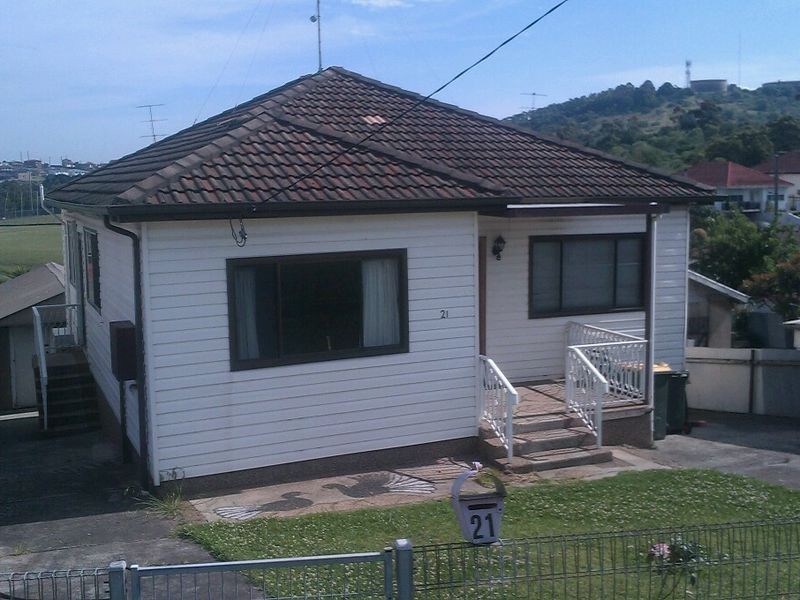 21 Dorman Street, Cringila NSW 2502