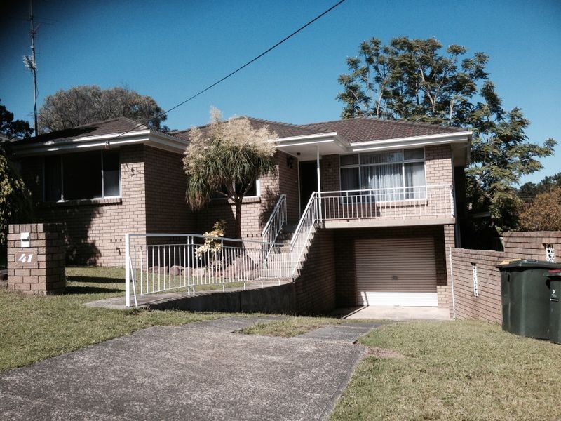 41 Tallawong Cres, Dapto NSW 2530