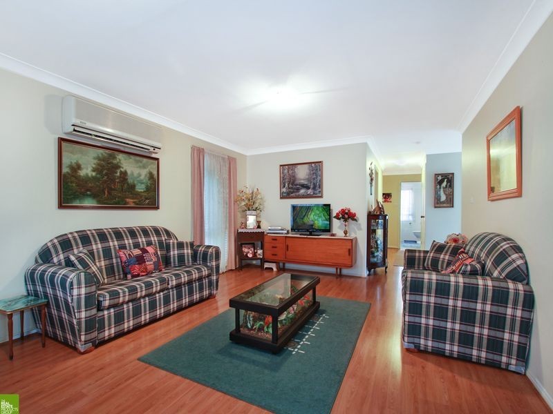 3/4 Ewing Place, Balgownie NSW 2519