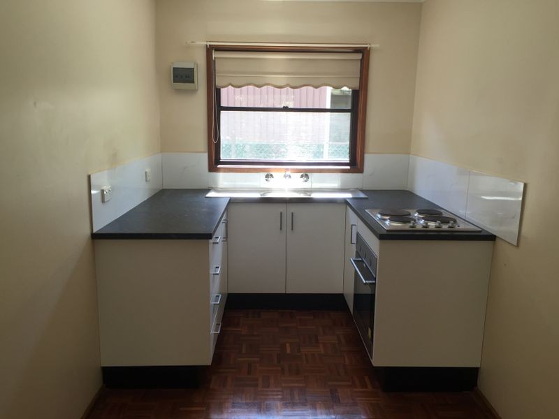 2/115 Murray Park Road, Figtree NSW 2525