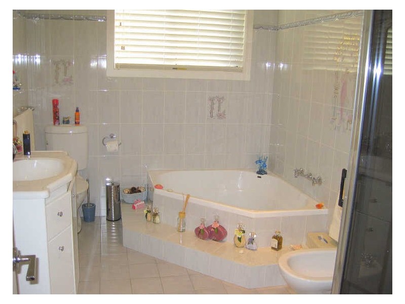 42 O’Donnell Drive, Figtree NSW 2525