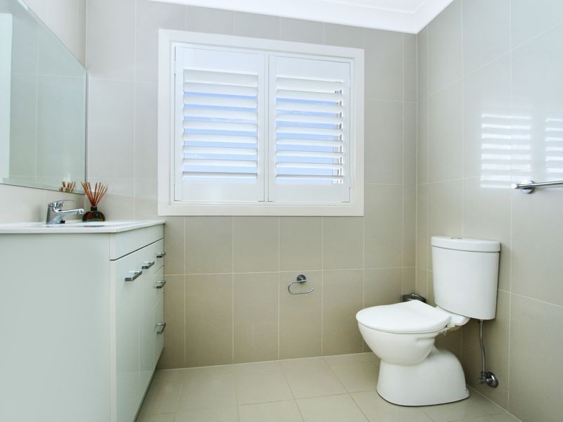 2 Robert Street, Corrimal NSW 2518