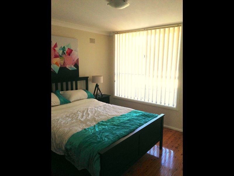 1/8 Buckle Crescent, West Wollongong NSW 2500