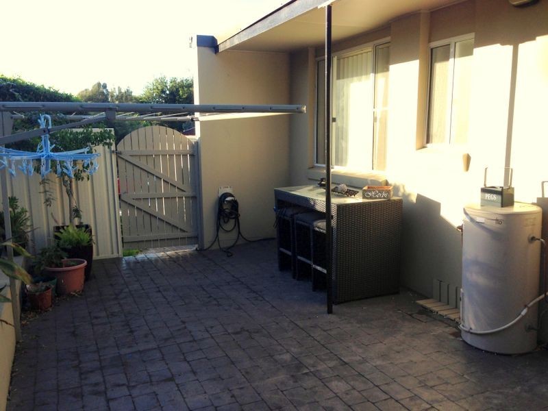 1/8 Buckle Crescent, West Wollongong NSW 2500