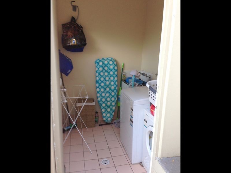 1/8 Buckle Crescent, West Wollongong NSW 2500