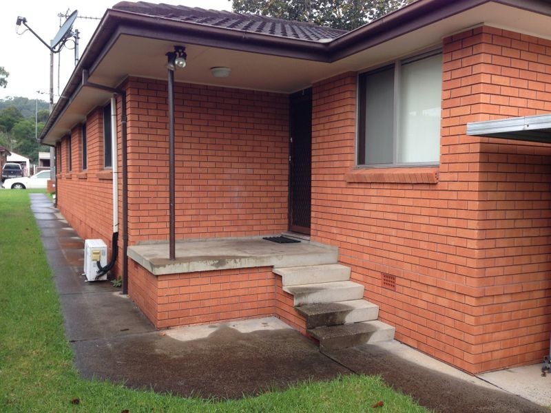2/34 Compton Street, Dapto NSW 2530