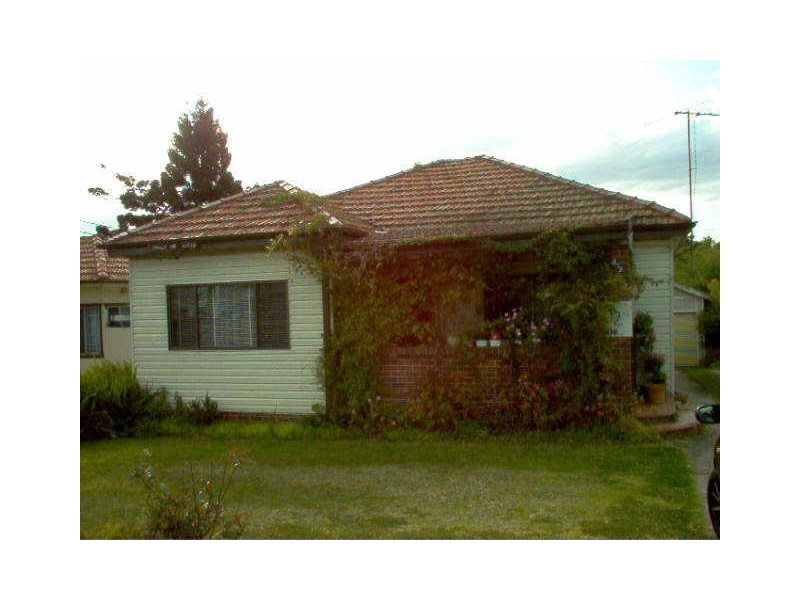 402 Hume Highway, Yagoona NSW 2199