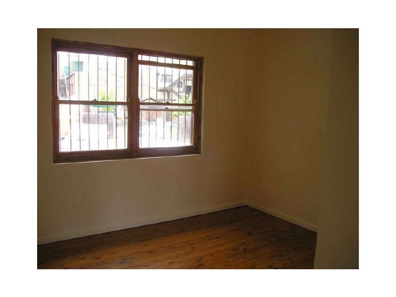 1/182 Cooper Road, Yagoona NSW 2199