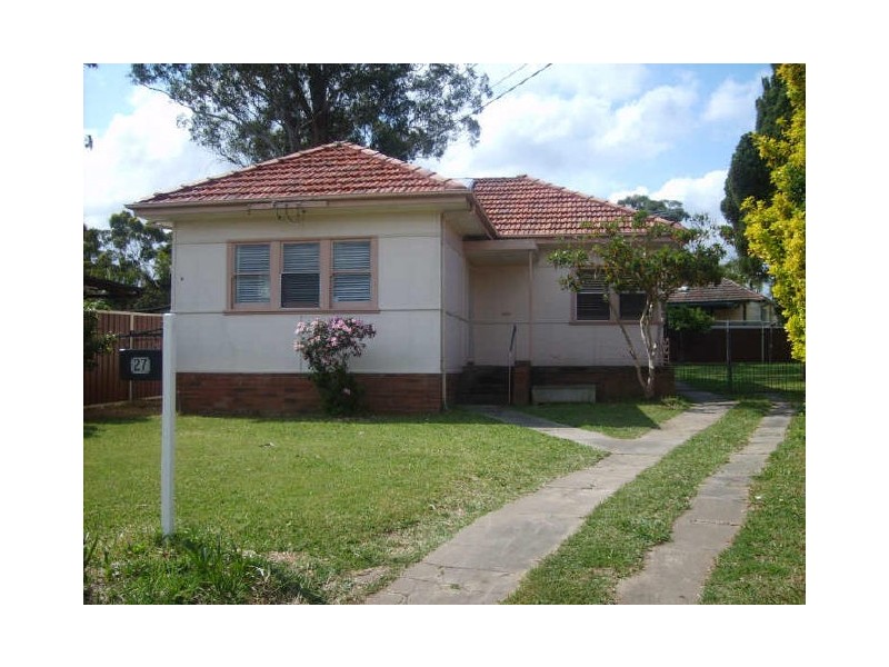 27 Simmons Street, Revesby NSW 2212