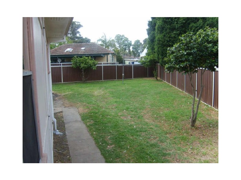 27 Simmons Street, Revesby NSW 2212