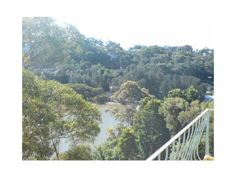 4 Dinjerra Crescent, Oatley NSW 2223