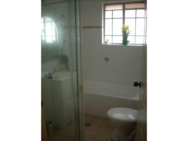 17/9-11 Carmen St, Bankstown NSW 2200