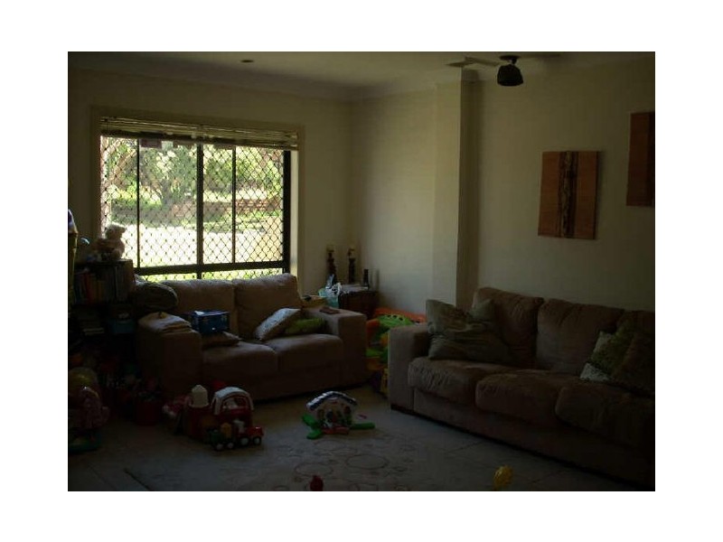 2/12 Arnold Avenue, Yagoona NSW 2199