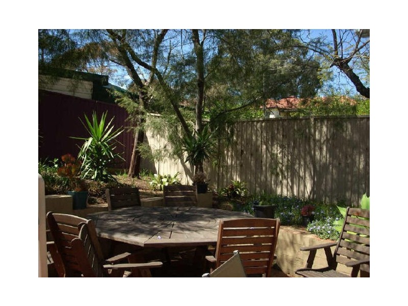 2/12 Arnold Avenue, Yagoona NSW 2199