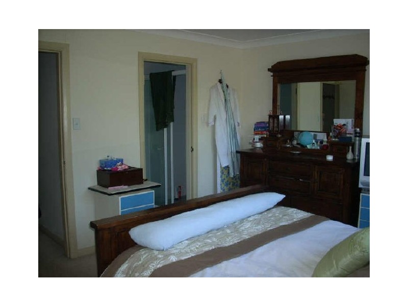 2/12 Arnold Avenue, Yagoona NSW 2199