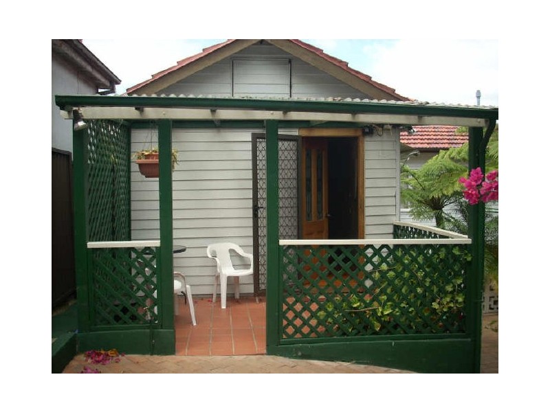 18 Charlton St, Yagoona NSW 2199